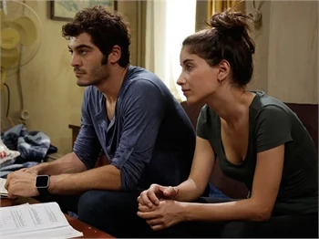 Atışma büyüdü! İşte Hazal Kaya'nın Burak Deniz'e karşı son hamlesi!
