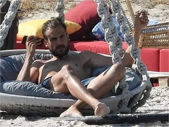 Ümit Erdim'e zayıflık yaradı!
