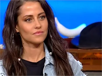 Derya Uluğ: "Türkiye'nin en güzel kadını..."