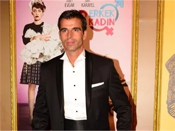 Mehmet Akif Alakurt'tan ağır küfür!