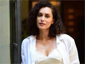 Hande Doğandemir, 'Kırmızı Oda'yı anlattı!