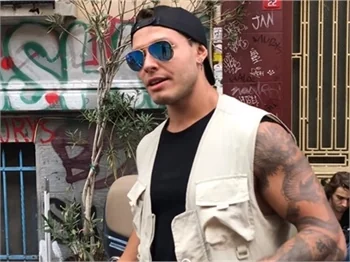 Murat Ceylan "Anneme sözüm var!"
