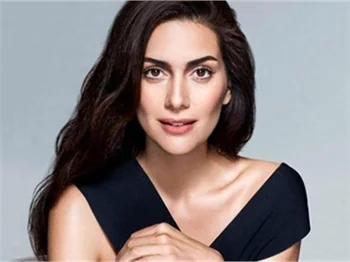 Bergüzar Korel: "Bıktım sizden!"
