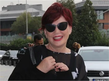 Emel Müftüoğlu: "Ameliyat olmadan..."