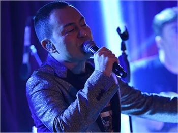 Serdar Ortaç'a eski eşi Chloe'den yasak!