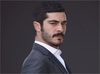 Burak Deniz, "Maraşlı" ile geliyor!