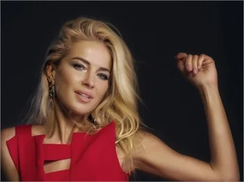 Dudak uçuklatan zam! Burcu Esmersoy'dan açıklama!