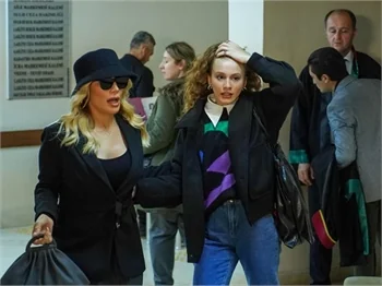 Menajerimi Ara'da İrem Derici'nin başı büyük dertte!