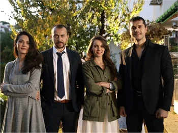 'Son Yaz' kadrosunun Çeşme'deki çekimlerinden ilk kareler!