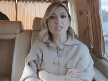 Koronavirüsü atlatan Hadise: "Tek başıma kaldım dört hafta öksürdüm!"