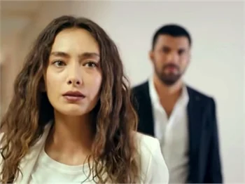 'Sefirin Kızı'ndan ayrılan Neslihan Atagül'ün yerine bakın kim geldi?