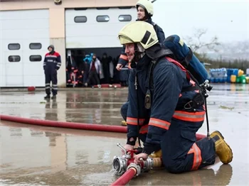'Kırmızı Kamyon' dizi ekibine özel eğitim