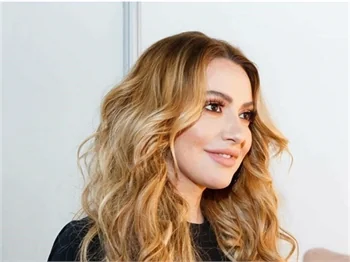 Gece yarısı kapısına dayandı! Hadise şikayetçi oldu!