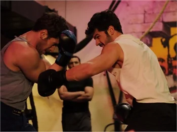 'Sol Yanım'da Selim ve Burak arasında yumruklar konuşacak!