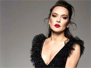 Demet Akalın da coronavirüse yakalandı!