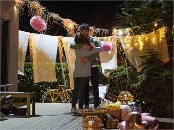 'Menajerimi Ara'dan romantik tanıtım