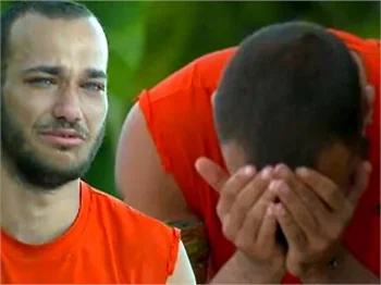 Survivor Sergen anlatırken gözyaşlarına boğuldu!