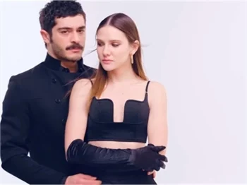 Alina Boz'dan Burak Deniz'e doğum günü şakası!