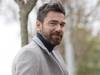 Kadir Doğulu'dan yeni dizi anlaşması...