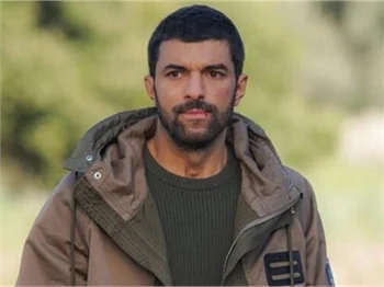 Engin Akyürek yine farkını konuşturdu!