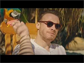 Kerem Bürsin'den yeni reklam anlaşması...
