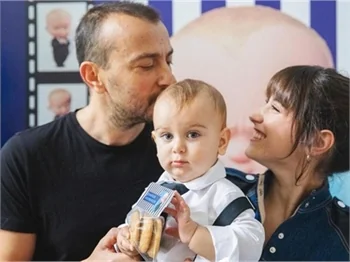 Hazal Kaya aşka geldi:  "Gülüşünü sevdiğim..."