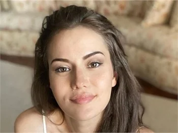 Fahriye Evcen'den hayranlarını üzen haber!