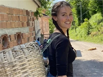 Gülper Özdemir'in doğayla iç içe tatili!