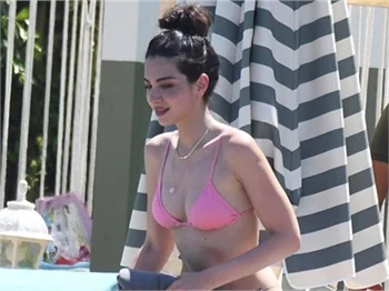Melisa Aslı Pamuk, Bodrum tatilinde!