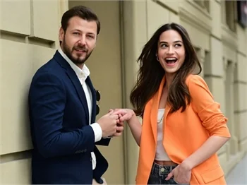 'Kazara Aşk'ın afişi yayınlandı!