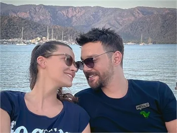 Müjde Uzman'dan Oğuzhan Uğur'a: İyi ki varsın yanımda