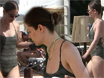 Burcu Biricik, Bodrum tatilinde!