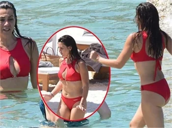 Gökçe Bahadır'ın deniz keyfi