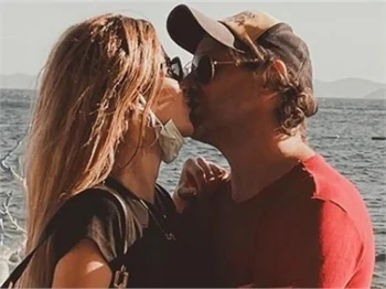 Kıvılcım Ural-Kaan Tangöze, Bodrum'da aşka geldi