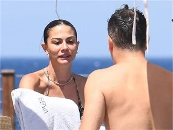 Demet Özdemir-Oğuzhan Koç, Bodrum'da görüntülendi