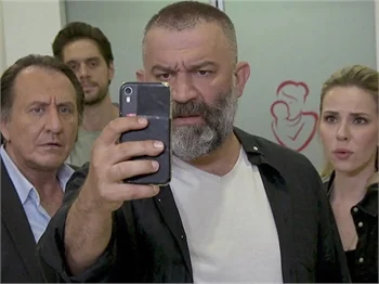 Yakışıklı oyuncu, 'Arka Sokalar'a katıldı!