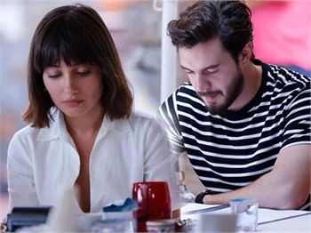 'Elkızı'na sürpriz bir isim katıldı!