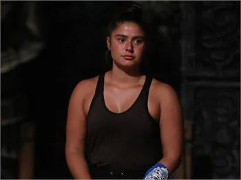 Survivor'da kim öpüştü? Ayşe'den ortalığı karıştıracak iddia!