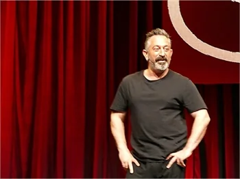 Cem Yılmaz'dan takipçilerine 'dolandırıcılık' uyarısı: Benim böyle bir huyum yok!