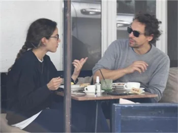 Metin Akdülger ve Cansu Akın ilk kez görüntülendi