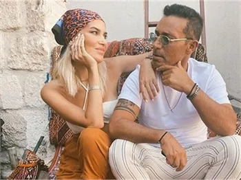 Mustafa Sandal ve Melis Sütşurup aşkı evliliğe doğru gidiyor!