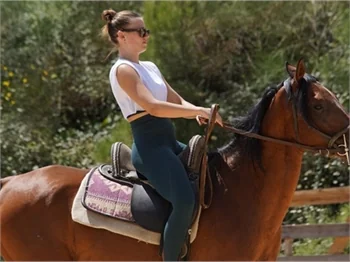 Gizem Karaca yeni rolü için 3 ay eğitim aldı