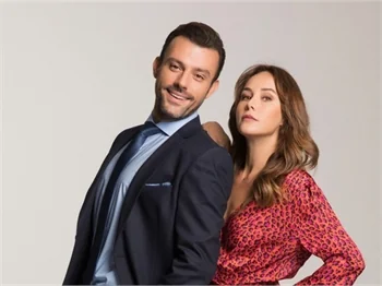 Burçin Terzioğlu ve Salih Bademci'den 'Yalancı'ya veda paylaşımları!