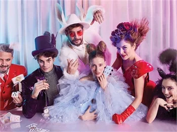 “Alice Müzikali" geri dönüyor!