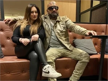 Uriel, Almanya’nın yeni süperstarıyla  düet yapacak!
