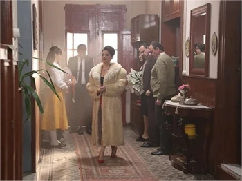 "Üç Kız Kardeş”in setinden ilk kareler...