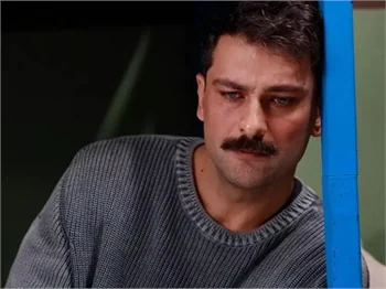 Mahkum'a öyle bir isim katıldı ki...