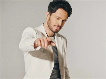 Murat Boz, patron oldu!