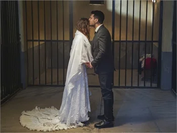 Aziz'de hapishanede sürpriz nikah!