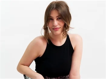 Sıla Şahin'den yeni şarkı; "Kıymaz ikimize"